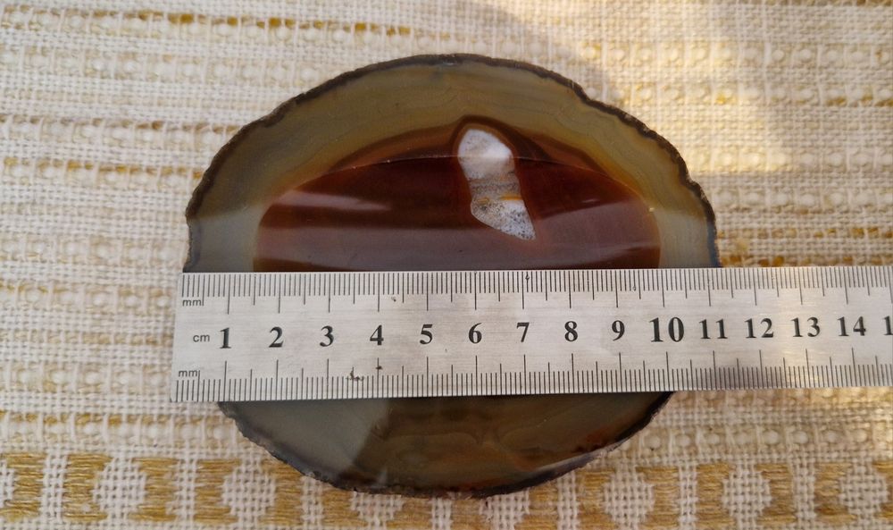 Декоративна чинийка от ахат