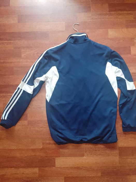 Оригинално горнище ADIDAS,с цип