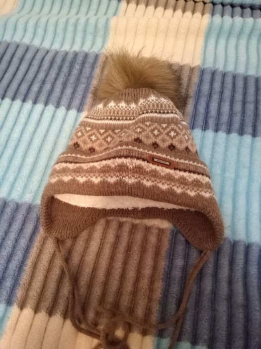 Продам зимние шапочки