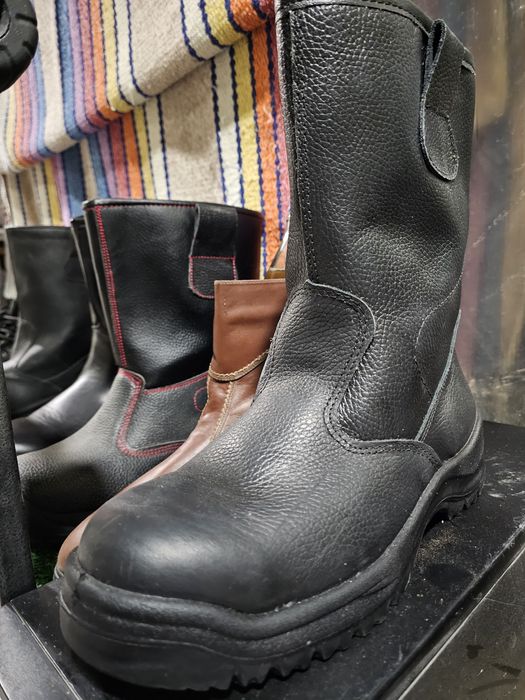 летние сапоги,ботинки