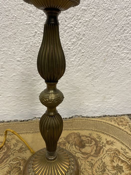 Настолна лампа месинг класически стил Италия 1955 1965