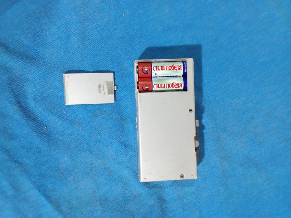 Продается диктофон  SONY б.у.