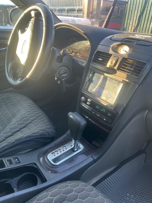 Продам машину infiniti