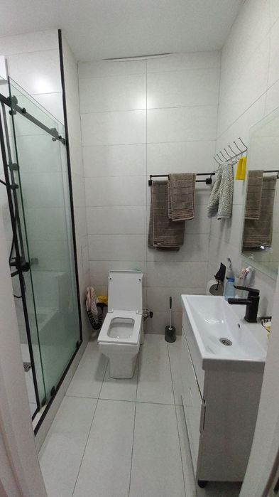 Продаётся 3/5/6 М Улугбекский р-н Экобазар