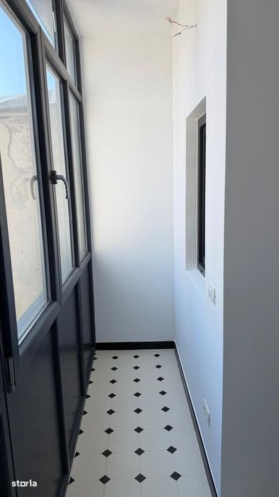 Proprietar vând apartament 2 camere (posibil 3) zona Piața Amzei