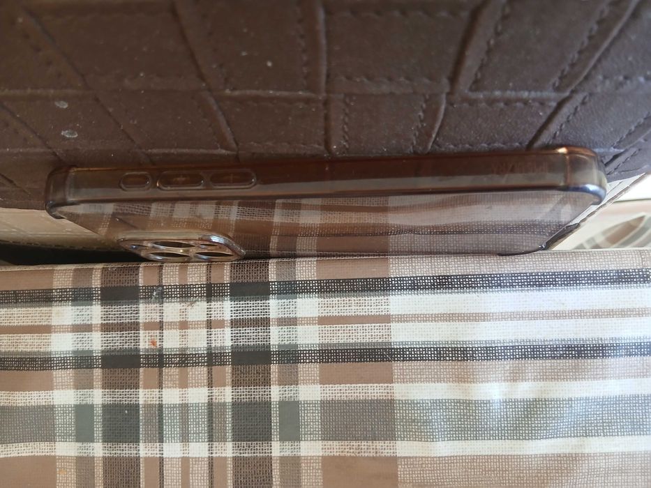 Кейс за айфон 12 13 14 pro /max