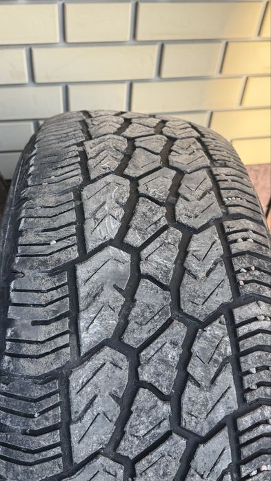 Две резины 275/65r17