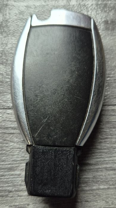 Оригинален Контактен ключ рибка мерцедес W212 350CDI 2009г