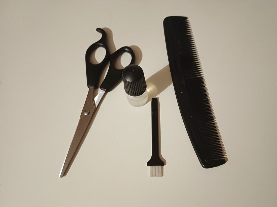 Машинка за подстригване и тример