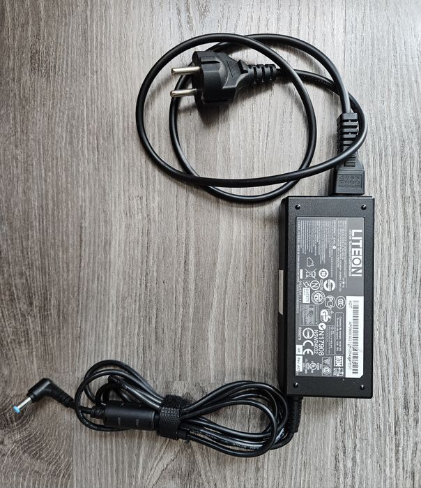 Лаптоп ACER Aspire E1-571G