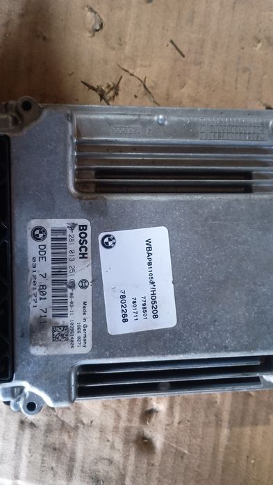Calculator Motor ECU Bosch DDE BMW Seria 1 3 5 X3 2.0D (7801711)