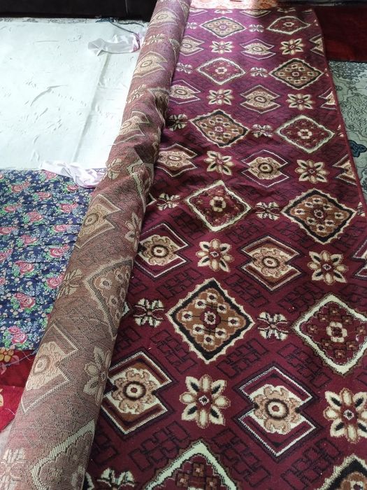 Гилам сотилади холати яхши