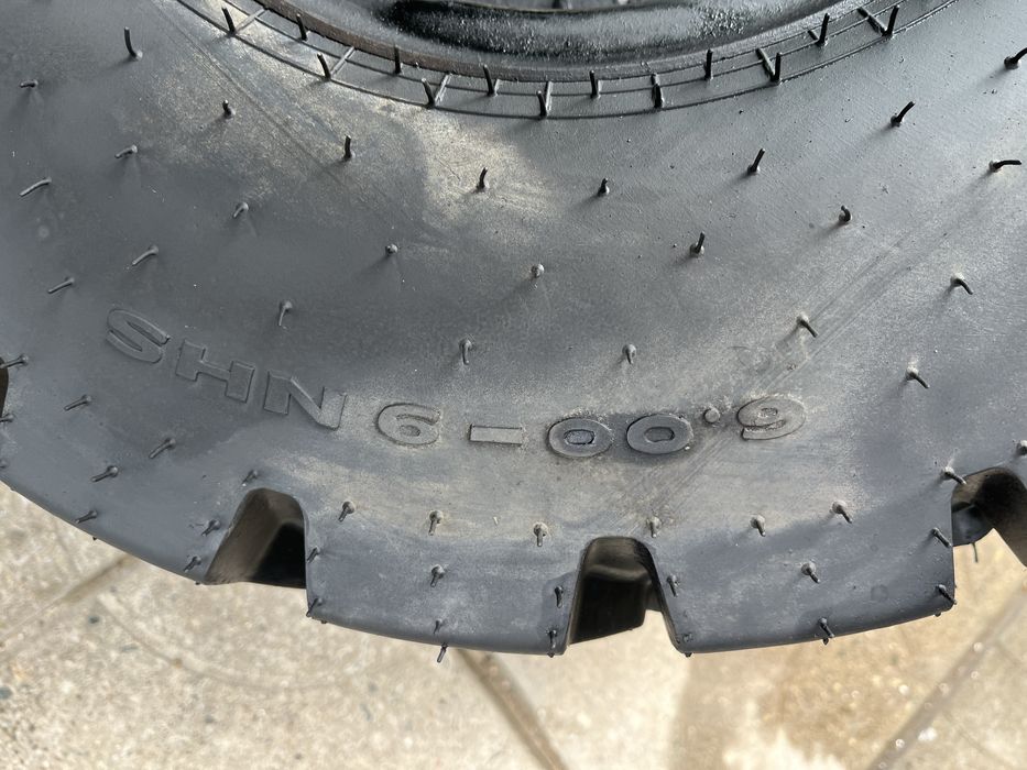 Гуми за мотокари