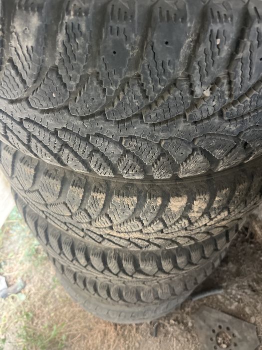 Продам комлект шины от е34