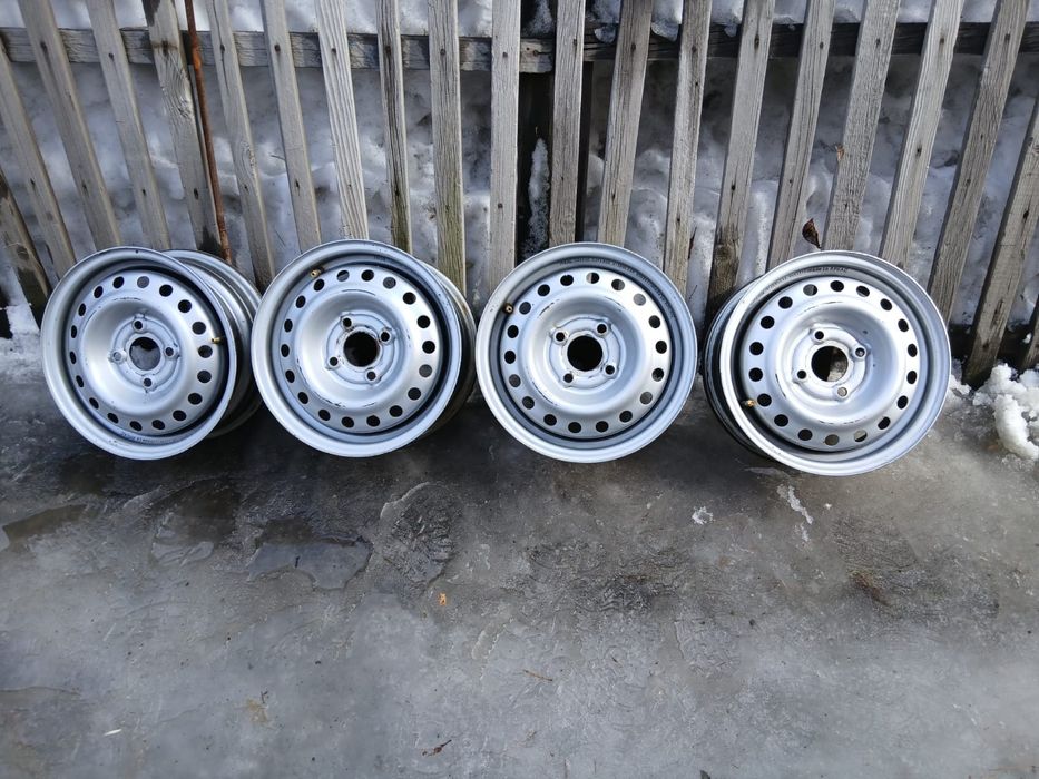 Продам штампованые диски