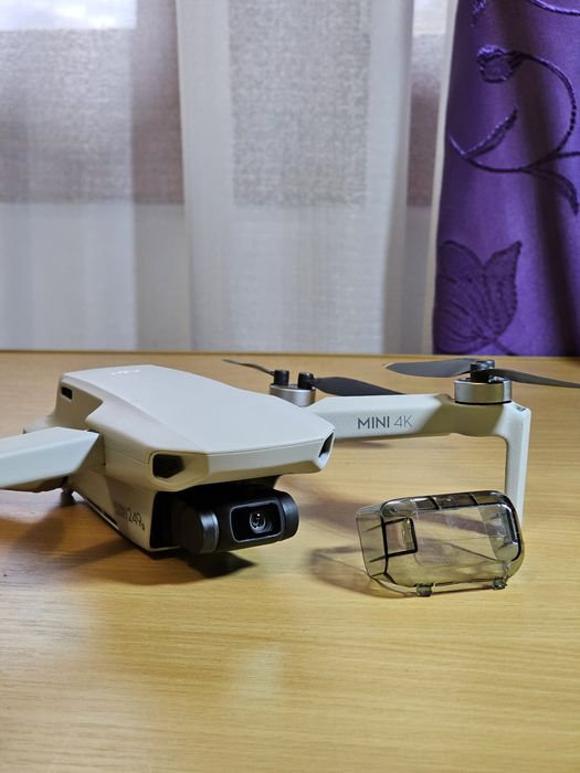 Dronă DJI Mini 4k fly more combo