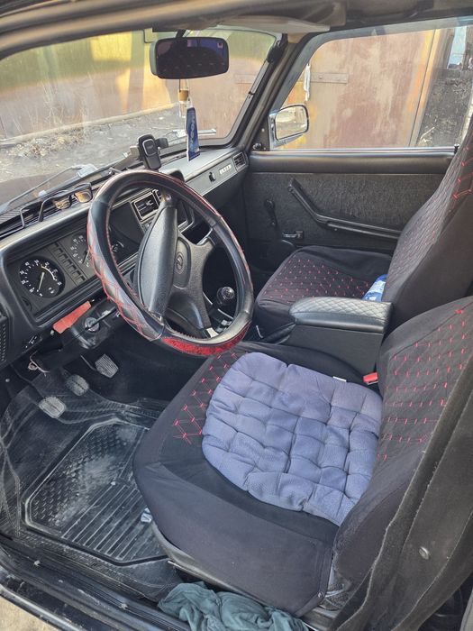 Продам ваз 2107 легенда