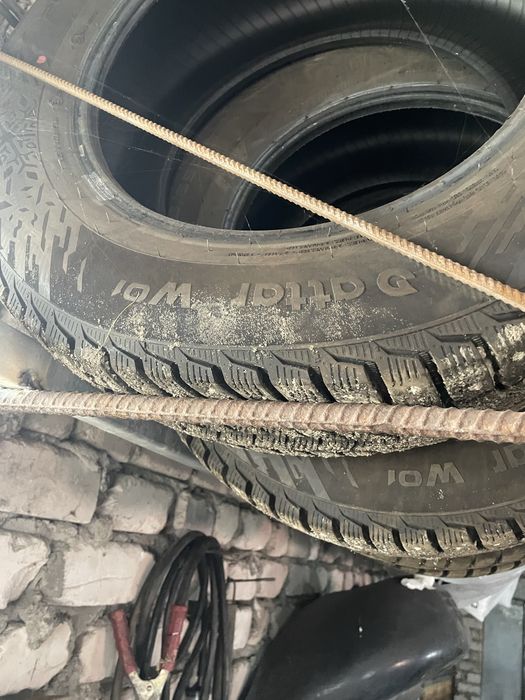 Продам баллон зимний почти новый 1 сезон котолся