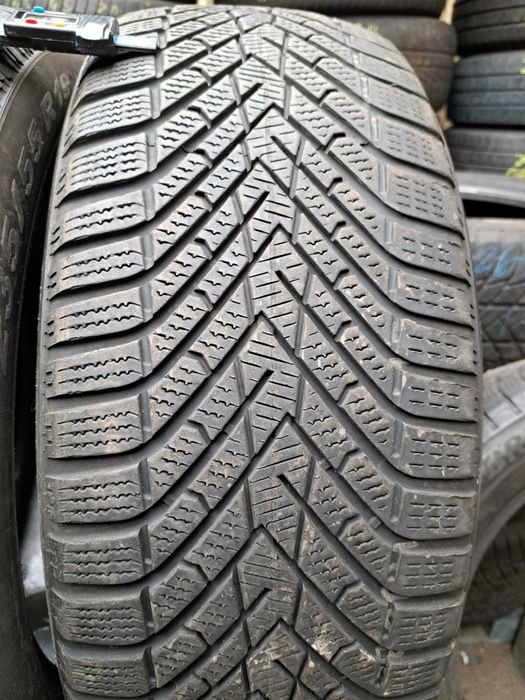 2 anvelope 235/55 R19 Pirelli
