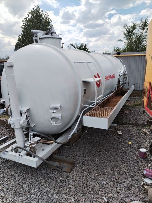 Продам бочку вакум 10 кубов