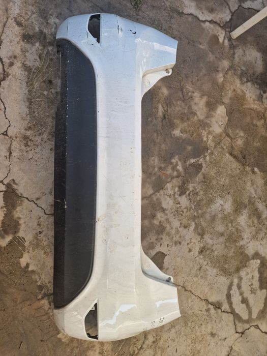 FORD  FIESTA 2014  задна броня 3бр