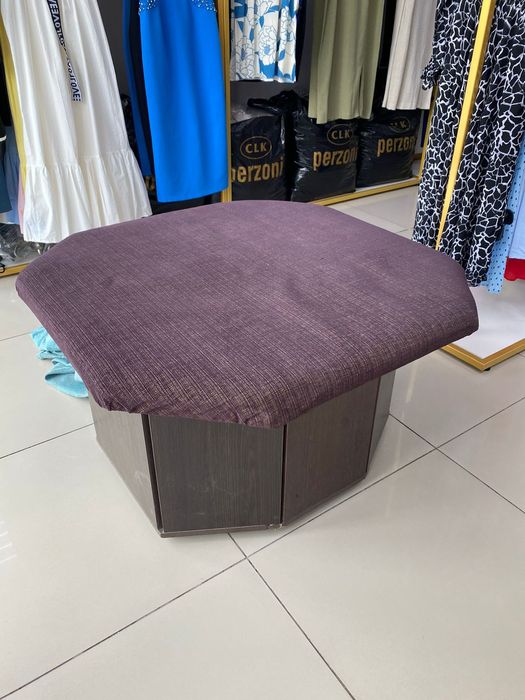 пуфик в хорошем состоянии