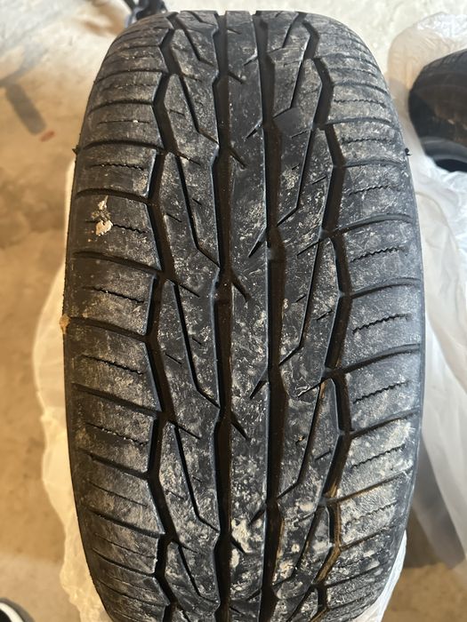 Летние шины 215/55/17