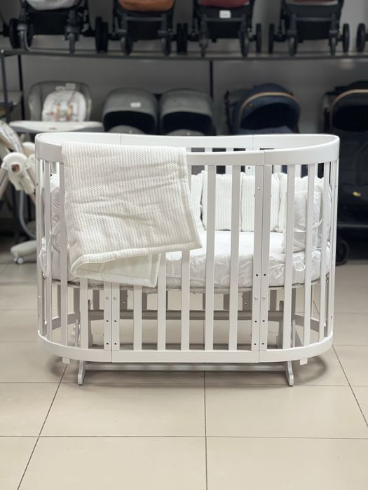 Приставная детская кроватка, овальная кроватка