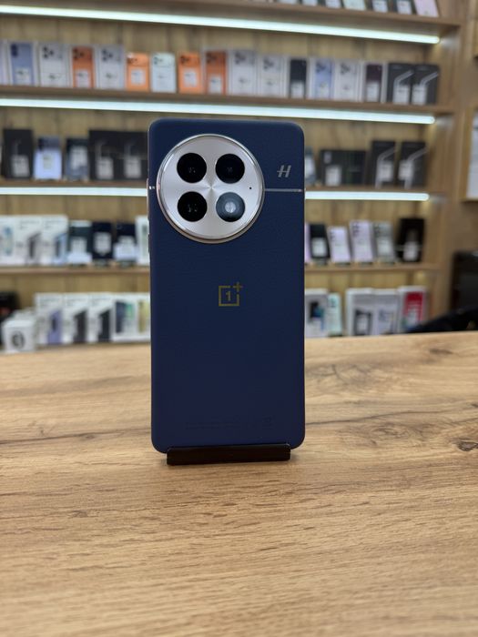 ‼️ OnePlus 13 Blue 512Gb - Sanatate bat.99% - Garantie 12 luni