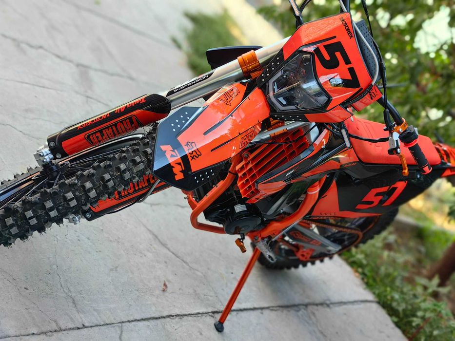 Мотоцикл, эндуро мопед,