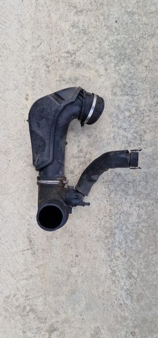 Furtun aer aspiratie turbo bmw f30 f32 f36 f34 f33 n20 b20 benzina