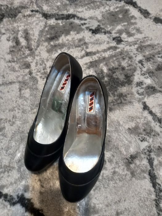 Pantofi piele naturala nr 35