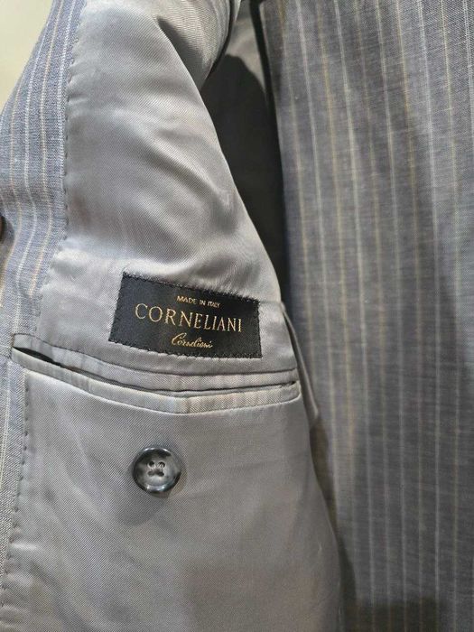 Продается Итальянский Мужской Костюм Corneliani (б/у, оригинал)