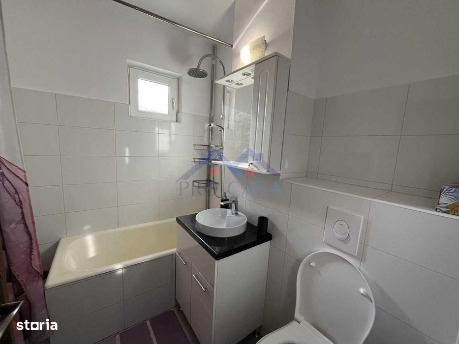 Apartament cu 3 Camere, decomandat, Cetate, Mercur, 2 bai,boxa
