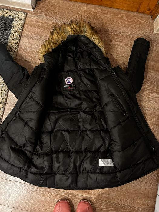 Geaca Canada Goose size XL