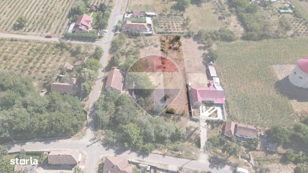 Teren intravilan 896 mp pentru casa in Siria la Soseaua spre Cetate