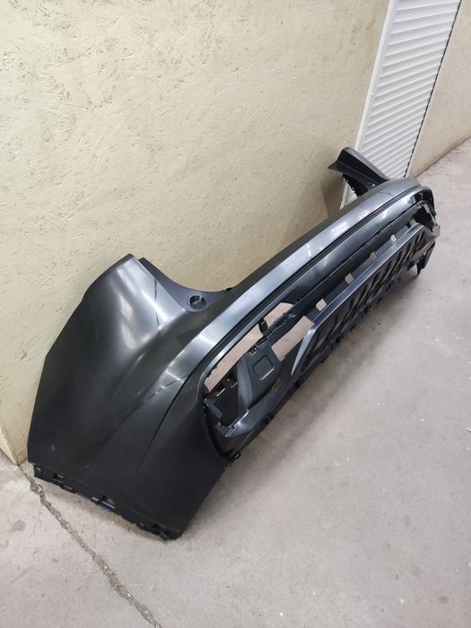 Бампер задний. Geely Monjaro.