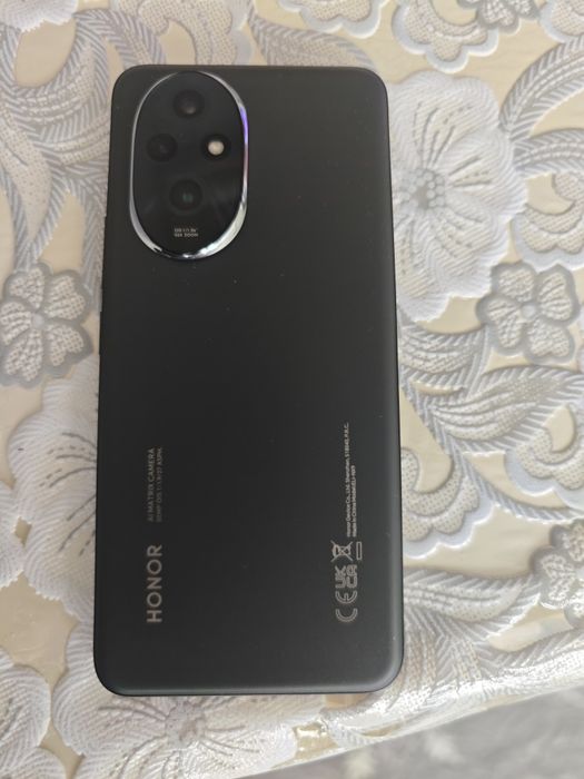 Honor 200 512 GB  12 GB ram