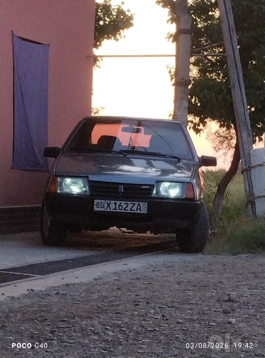 Vaz 21009 sotiladi