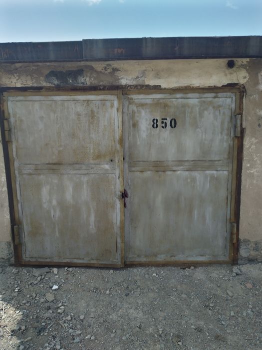 Продам Гаражные ворота