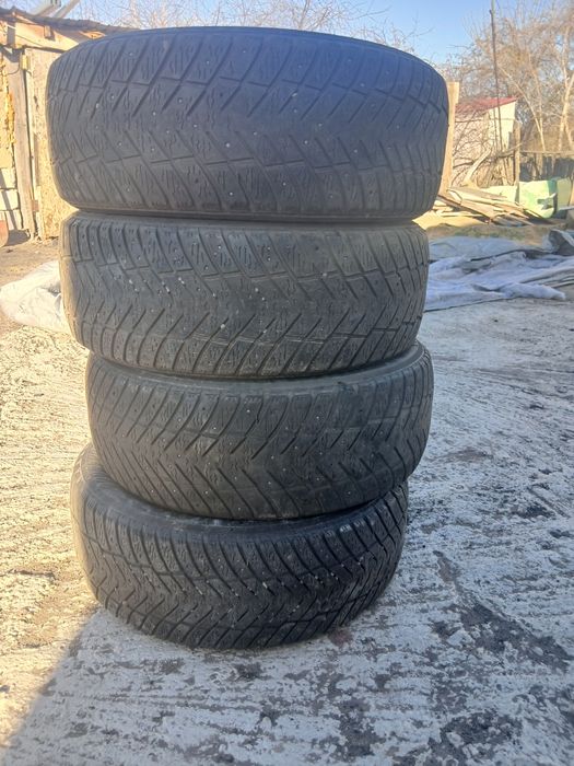 215/55/17 зимный