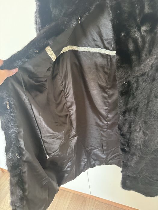 Продам срочно шубу норковую!