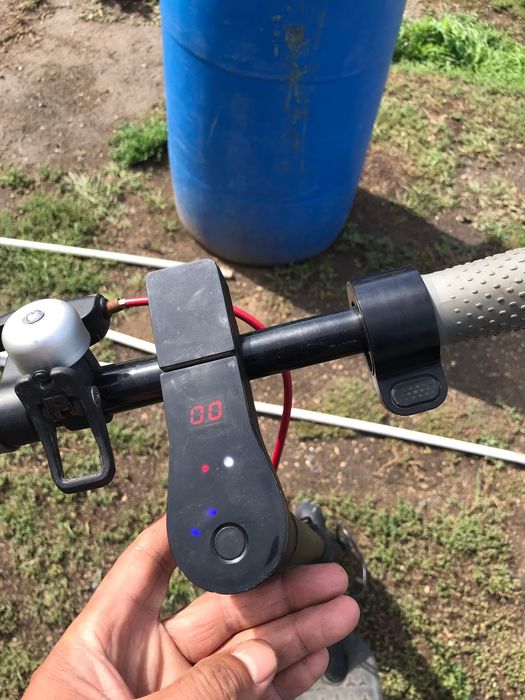 Продам электросамокат