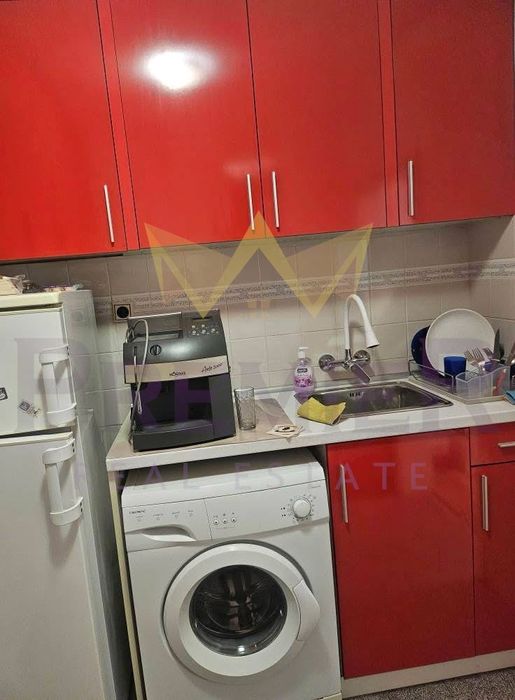 Дава се под наем Четиристаен апартамент в Варна, Лятно кино Тракия - 100 кв.м за 765 € - Снимка #4