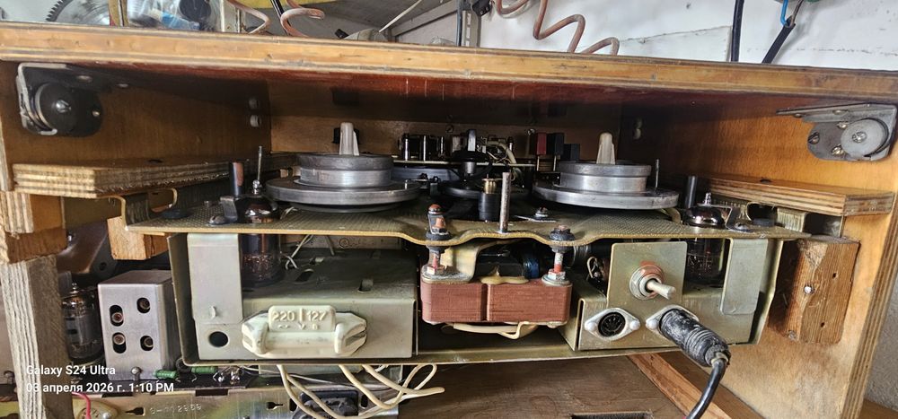 Ретро аппарат Рекорд 301