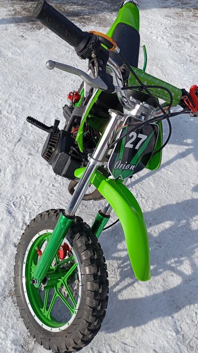 Продается детский питбайк 49 кубов.