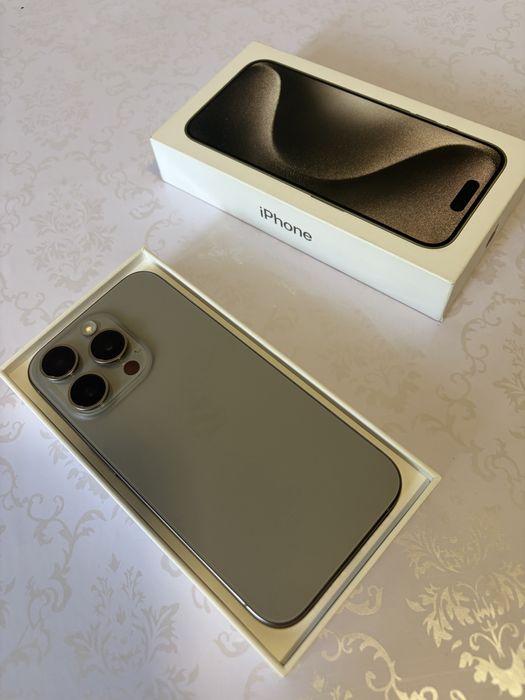 Iphone 15 pro  Natural Titanium 256 GB