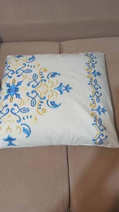 Продам подушки для дивана новые