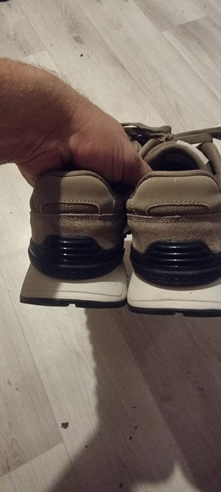 Новые кросовки strobs