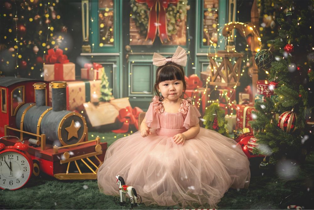 Продам десткие платья